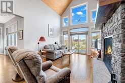 29 QUEEN STREET | Parry Sound Ontario | Slide Image Nine