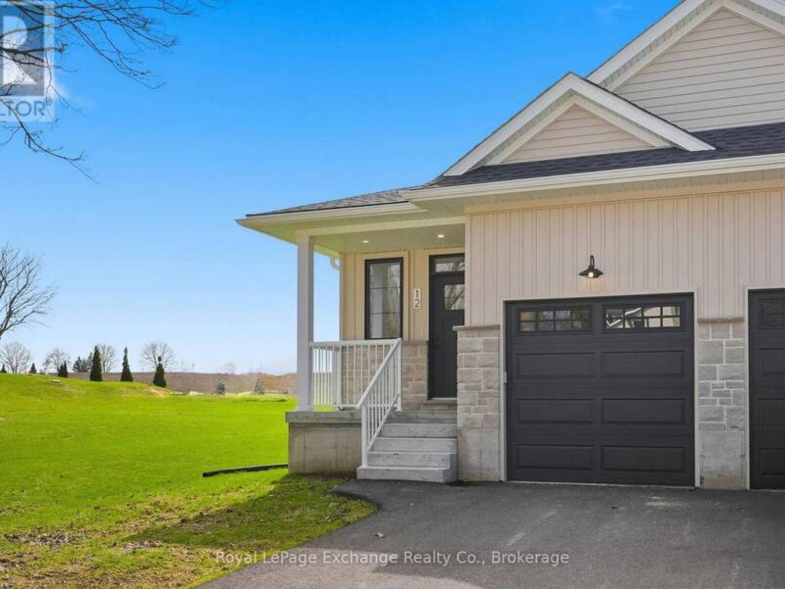 12 JANET STREET S, South Bruce, Ontario N0G 2S0