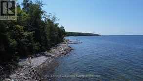 244 NORTH SHORE DRIVE | Tiny Ontario | Slide Image Three