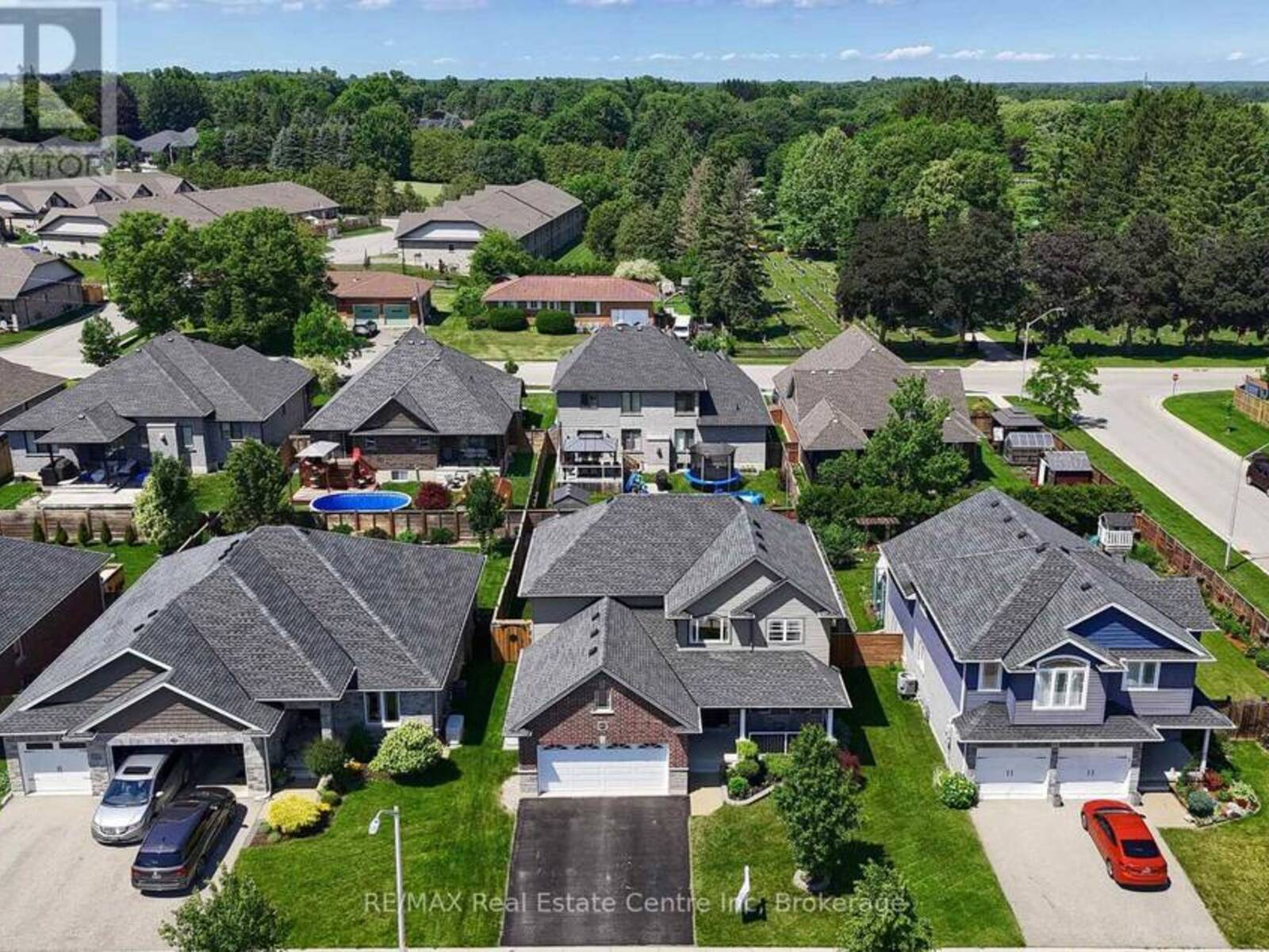 82 CURTIS STREET S, Innerkip, Ontario N0J 1M0