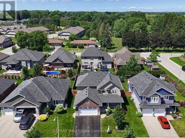 82 CURTIS STREET S Innerkip Ontario, N0J 1M0 - 4 Bedrooms Home For Sale