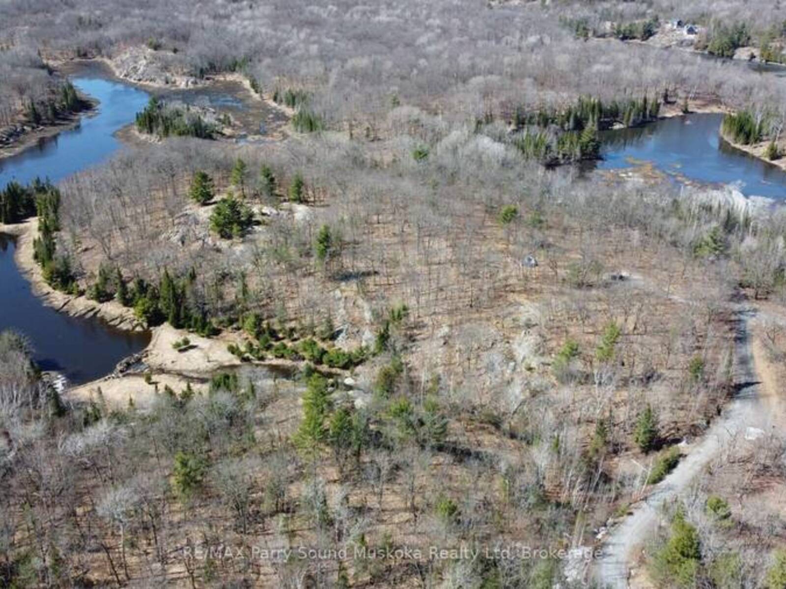 1851 INVERLOCHY ROAD, Carling, Ontario P0G 1G0