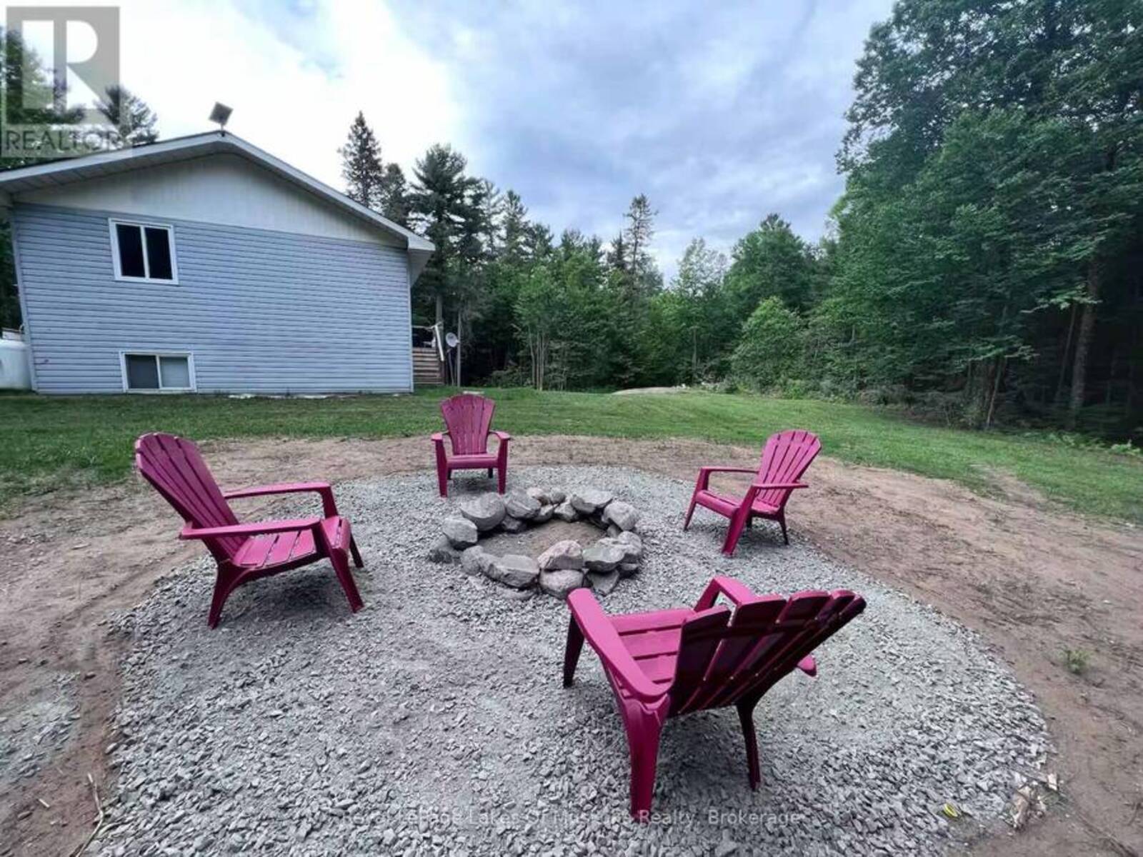 606 RYE ROAD, Parry Sound, Ontario P0A 1X0