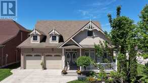 10 MACPHERSON AVENUE | Huron East Ontario | Slide Image One