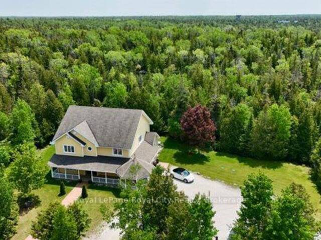13 ELGIN STREET Tobermory Ontario, N0H 2R0 - 5 Bedrooms Home For Sale