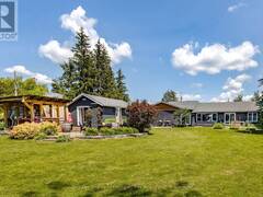 17 WILCOX ROAD Coldwater Ontario, L0K 1E0
