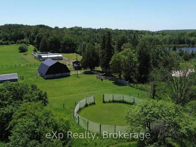 125 LAKE DRIVE Markdale Ontario, N0C 1H0 - 3 Bedrooms Home For Sale