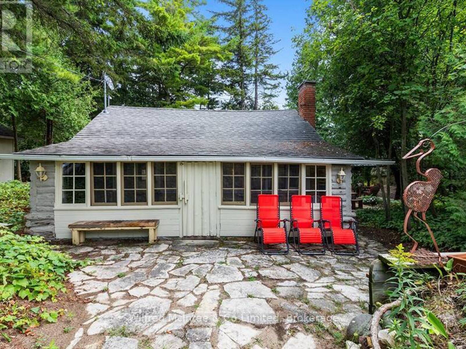 7 6TH AVENUE S, Sauble Beach, Ontario N0H 2G0