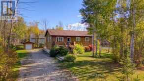 104 MAPLE DRIVE | Miller Lake Ontario | Slide Image Forty