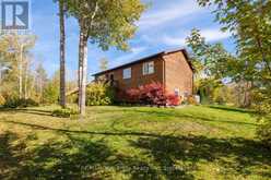104 MAPLE DRIVE | Miller Lake Ontario | Slide Image Nine
