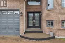 70 FAIRWAY CRESCENT | Wasaga Beach Ontario | Slide Image Nine