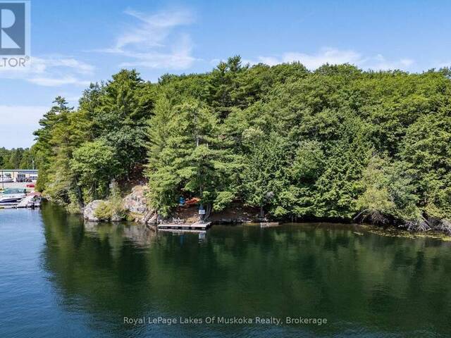 1 - 1060 SKELETON LAKE 3 ROAD Utterson Ontario, P0B 1M0 - 3 Bedrooms Waterfront Home For sale