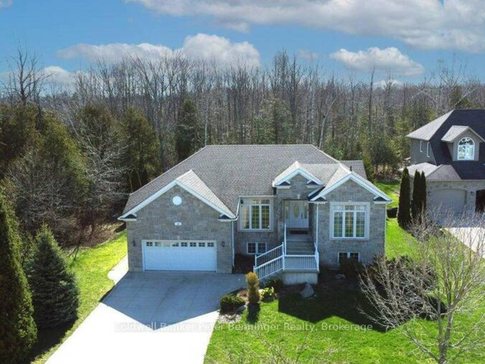 196 BIRCHWOOD AVENUE, Kincardine, Ontario N0G 2T0