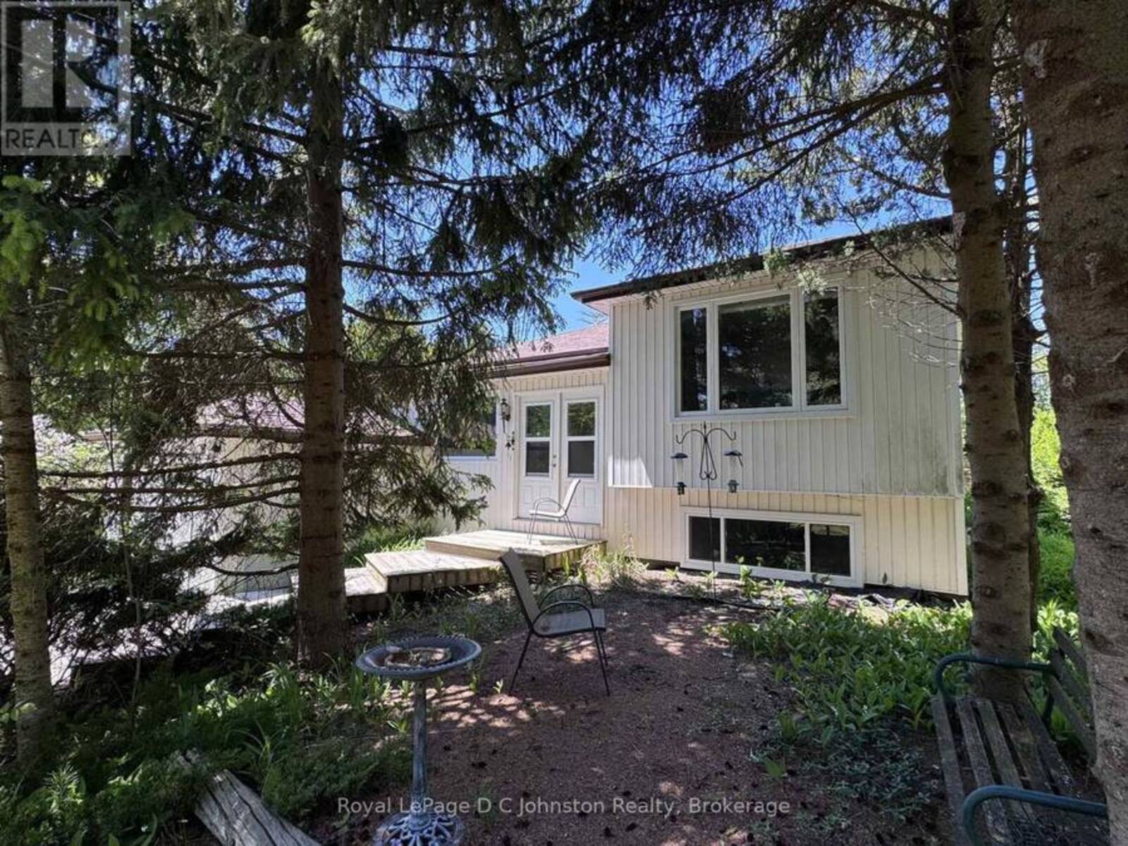 373 CARLISLE STREET, Southampton, Ontario N0H 2L0