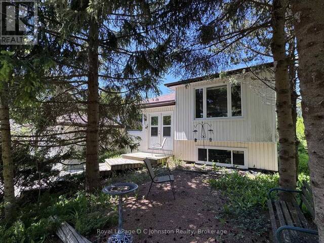 373 CARLISLE STREET Southampton Ontario, N0H 2L0 - 4 Bedrooms Home For Sale