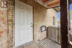 12 FLEET STREET | Brantford Ontario | Slide Image Nineteen