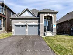 15 SUN VALLEY AVENUE Wasaga Beach Ontario, L9Z 0N6