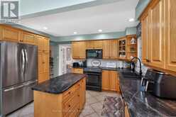 933 PLAYFAIR ROAD | Midland Ontario | Slide Image Thirteen