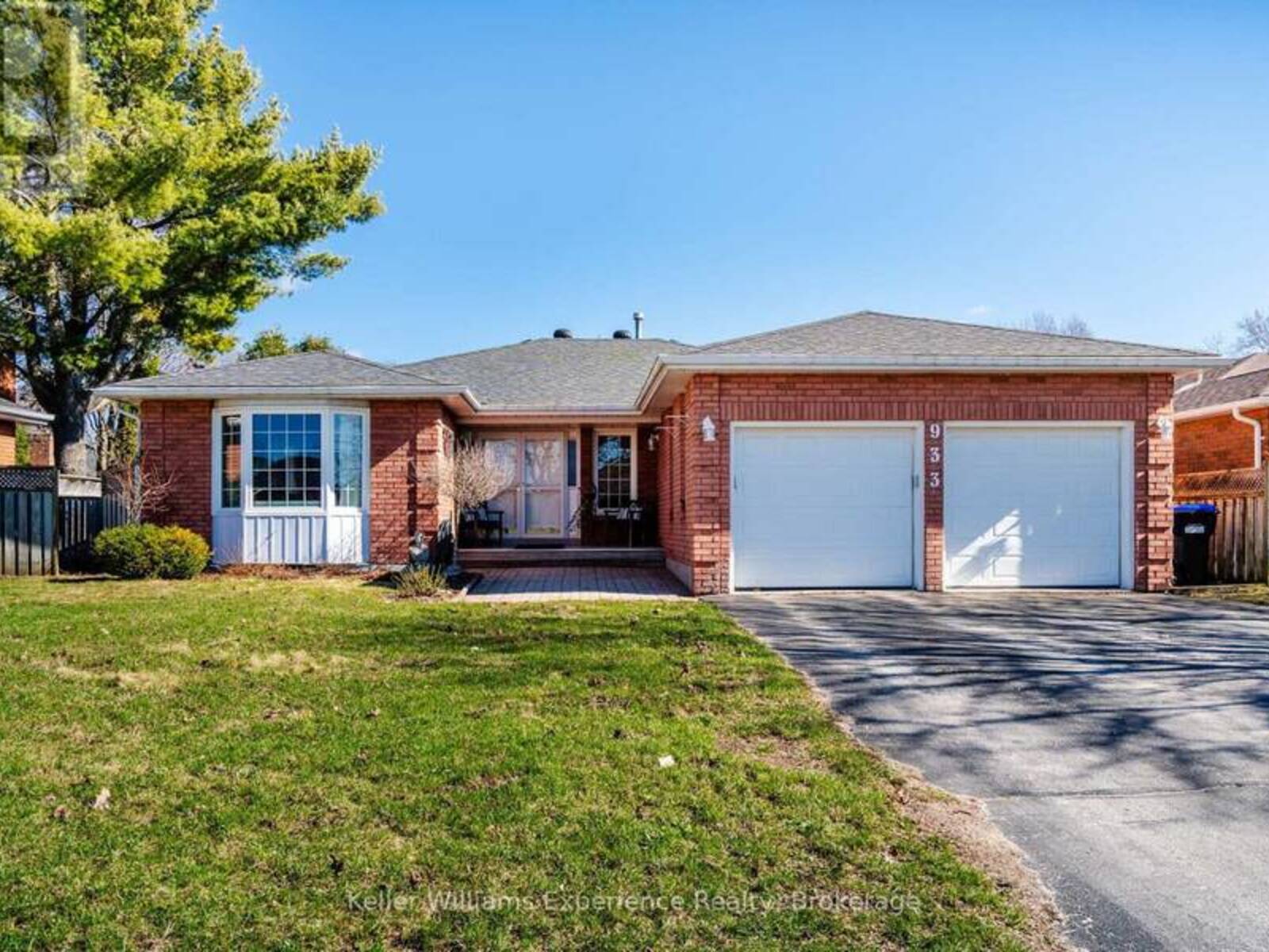 933 PLAYFAIR ROAD, Midland, Ontario L4R 4X9