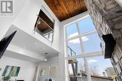20 CARRICK TRAIL | Gravenhurst Ontario | Slide Image Nineteen
