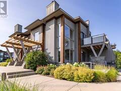 20 CARRICK TRAIL Gravenhurst Ontario, P1P 1A0