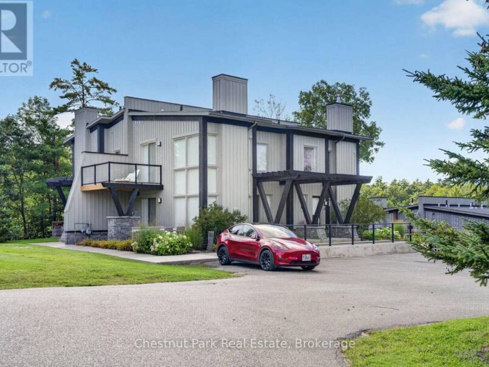 20 CARRICK TRAIL, Gravenhurst, Ontario P1P 1A0