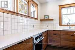 88 NORMAN STREET | Stratford Ontario | Slide Image Seventeen