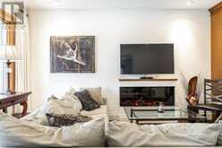 88 NORMAN STREET | Stratford Ontario | Slide Image Nine