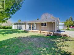 58 2ND AVENUE Mapleton Ontario, N0G 2K0