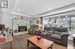34 QUEEN AVENUE | Huron East Ontario | Slide Image Eight