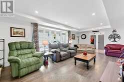 34 QUEEN AVENUE | Huron East Ontario | Slide Image Nine