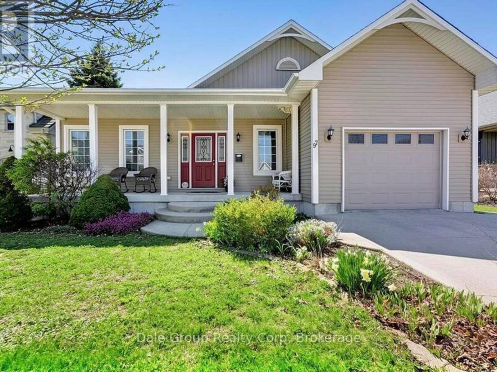 97 ST PATRICK STREET W, Goderich, Ontario N7A 2L5