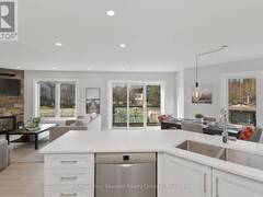 835 SUNCREST CIRCLE Collingwood Ontario, L9Y 5C7