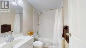 122 KEATS DRIVE | Woodstock Ontario | Slide Image Twenty-six