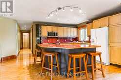 61 FOX TRAIL | Miller Lake Ontario | Slide Image Ten