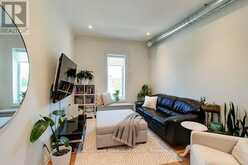 8 SYKES STREET N | Meaford Ontario | Slide Image Three