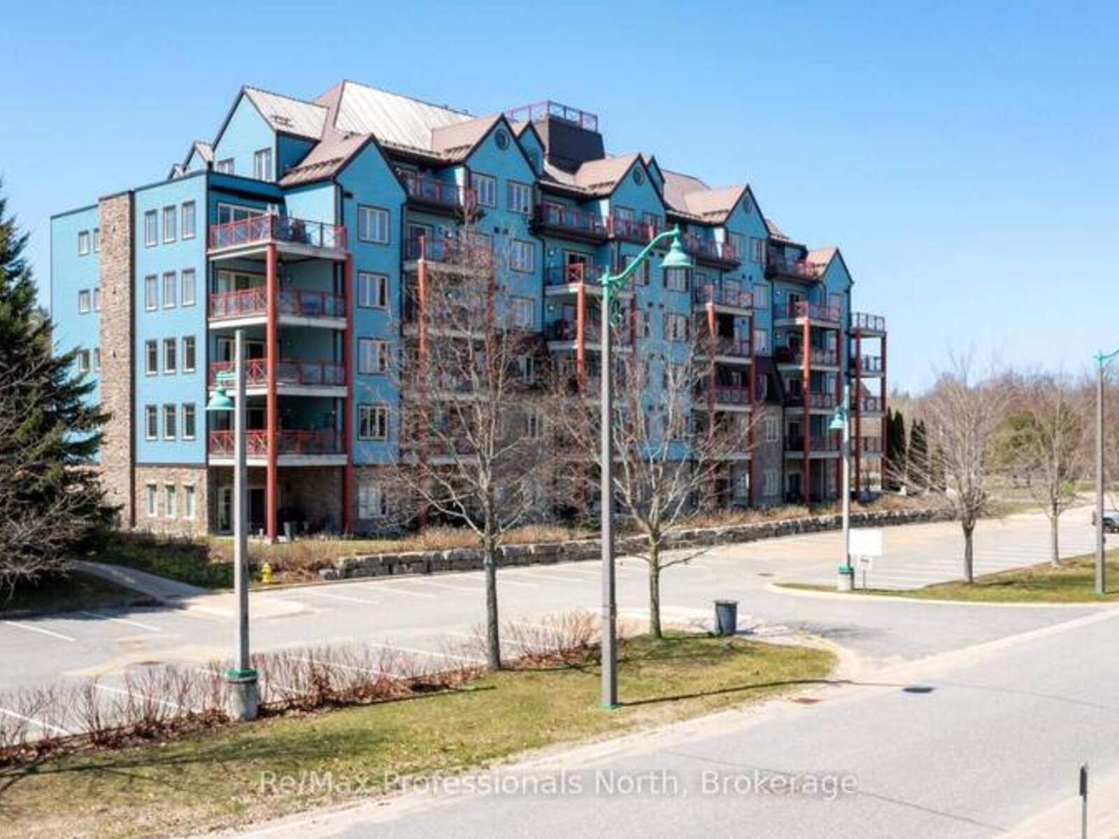 207 - 130 STEAMSHIP BAY ROAD, Gravenhurst, Ontario P1P 1Z9