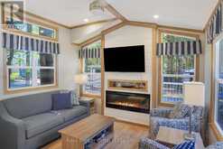 W16 - 13 SOUTHLINE AVENUE | Kincardine Ontario | Slide Image Twelve