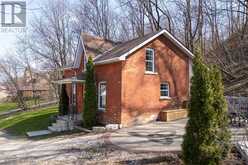 735 5TH AVENUE E | Owen Sound Ontario | Slide Image One