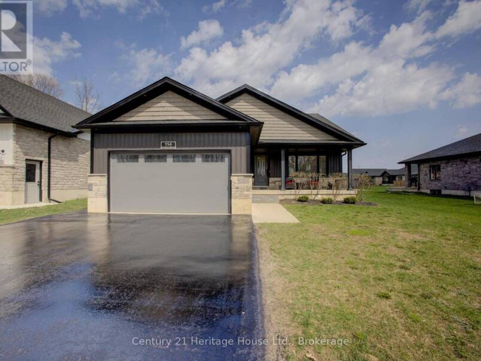 114 JACKSON STREET, Durham, Ontario N0G 1R0