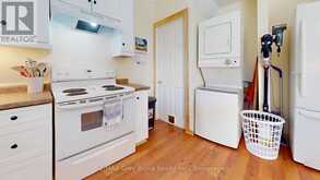 937 4TH AVENUE E | Owen Sound Ontario | Slide Image Twelve