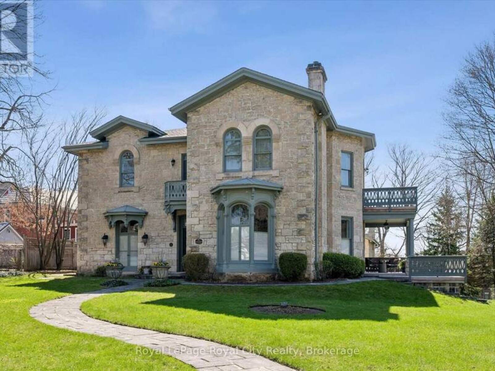 66 PAISLEY STREET, Guelph, Ontario N1H 2N8