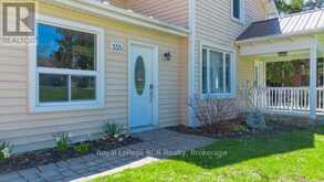 335 ROSS STREET | Lucknow Ontario | Slide Image Seventeen