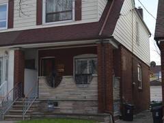517 MILVERTON BOULEVARD Toronto Ontario, M4C 1X6