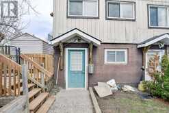 148 PARK ROAD | Bracebridge Ontario | Slide Image Two