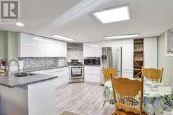148 PARK ROAD | Bracebridge Ontario | Slide Image Five