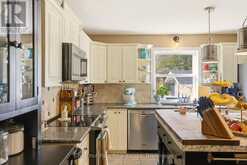 75 POND CRESCENT | Huntsville Ontario | Slide Image Nine