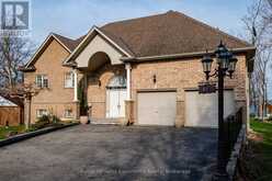 81 SILVER BIRCH CRESCENT | Tay Ontario | Slide Image Two