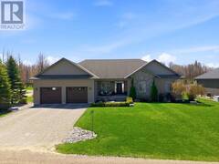 74764 ELM CRESCENT Bayfield Ontario, N0M 1G0