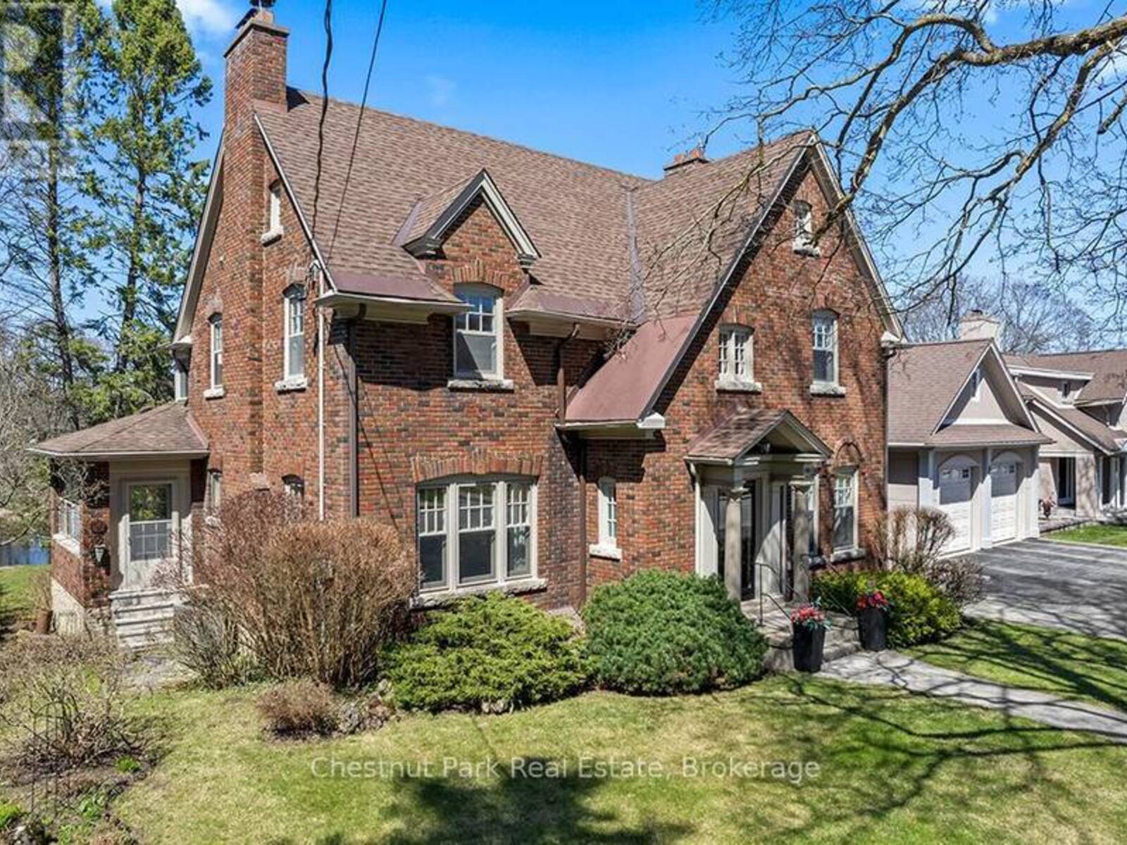 190 4TH STREET W, Owen Sound, Ontario N4K 3J9
